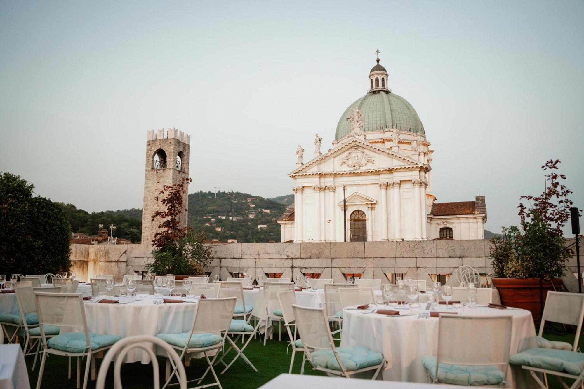 Hotel Vittoria Brescia Esterno foto